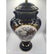 Foto 4: Jarra Decorativa em Porcelana Estilo Cl�ssico Rom�ntico com Cena Galante